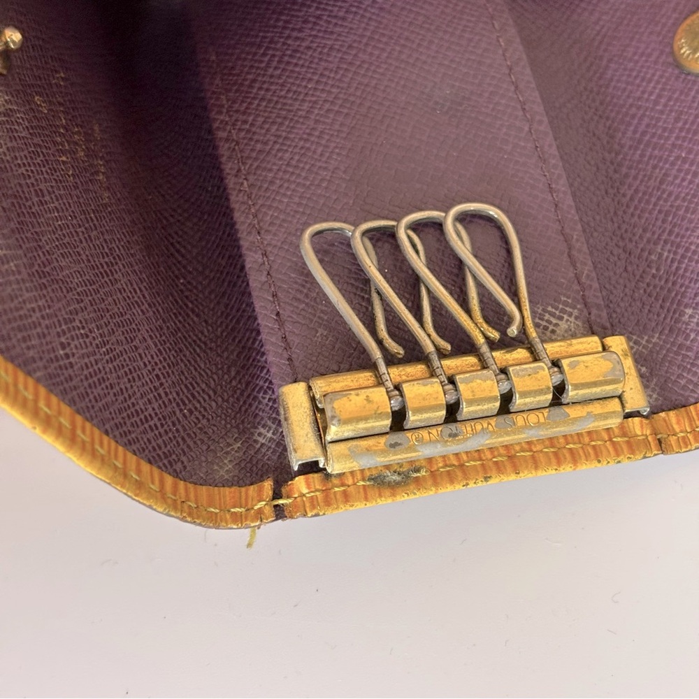 Louis Vuitton Yellow Epi Leather Key‎ Holder - Picture 13 of 13